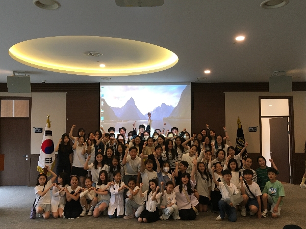25학년도 1학기 산출물발표(영어과) 대표이미지